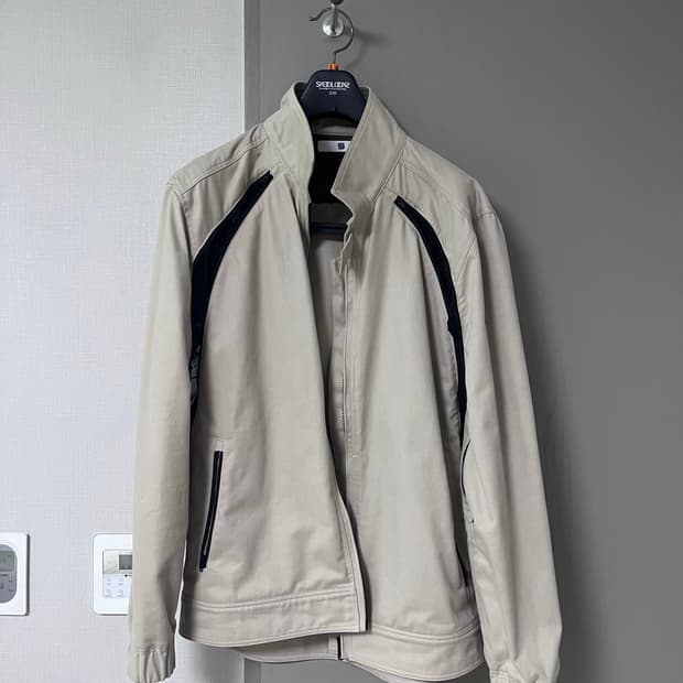 Olly shinder beige quad zip jacket