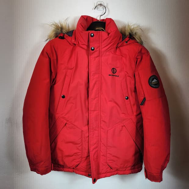 빈폴 아웃도어 빨간색 패딩 90-95 S