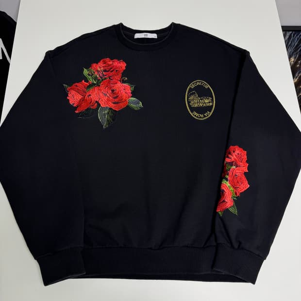 ZIO SONGZIO 지오송지오 검정 장미 자수