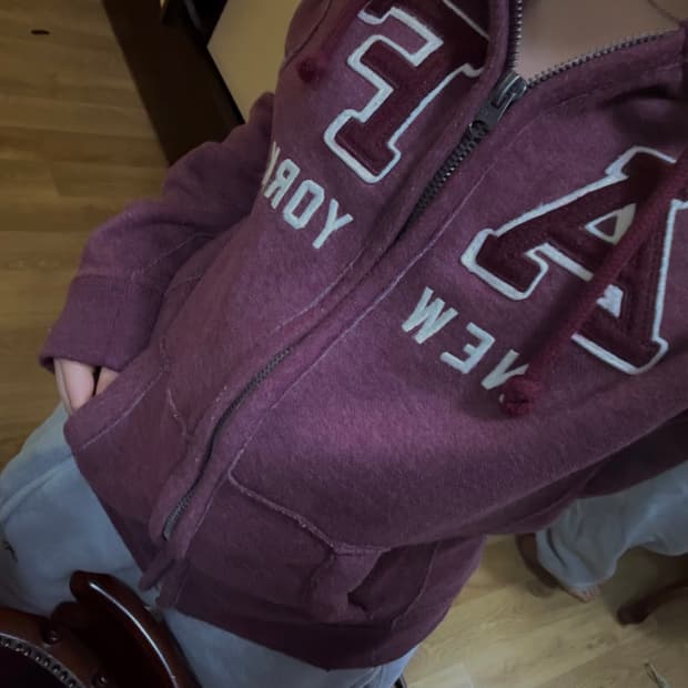 아베크롬비 버건디 