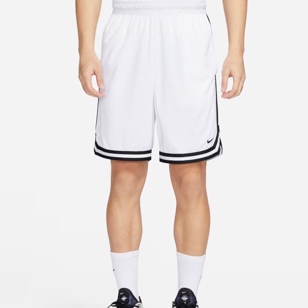 나이키 버뮤다팬츠 M 사이즈