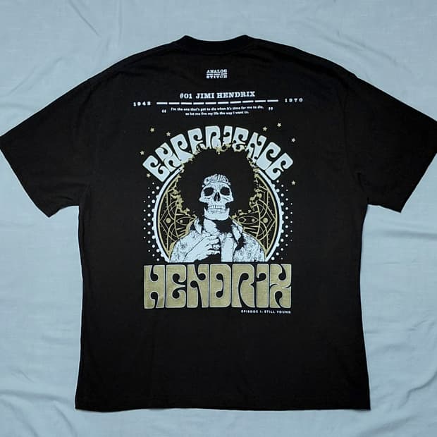 [M] 아날로그 스티치 지미 헨드릭스 'Still Young' 그래픽 티