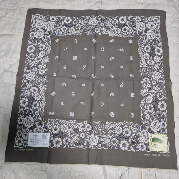 캐피탈 반다나 새상품