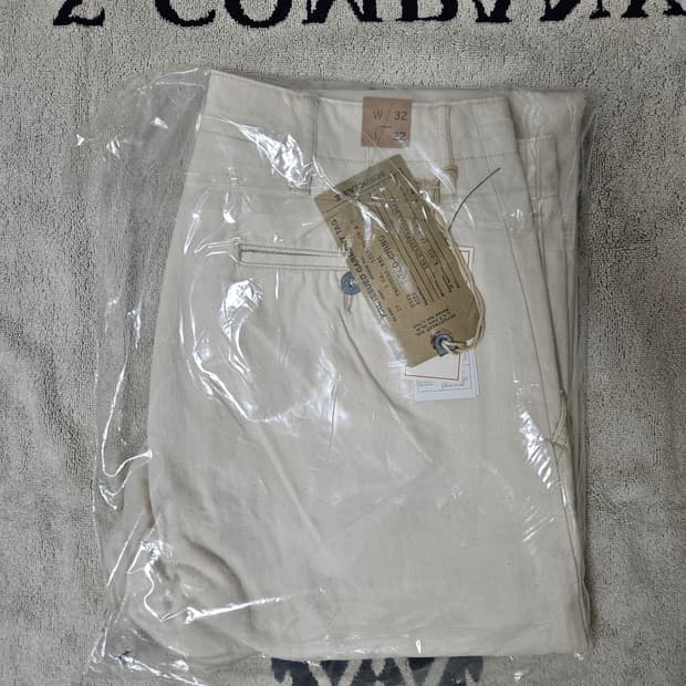 RRL 시디드 내츄럴 필드 치노 팬츠
32X32 