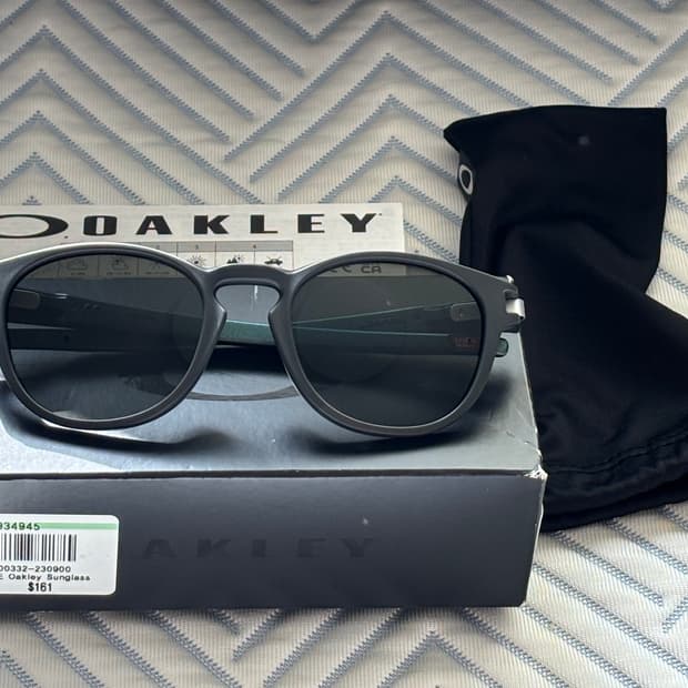 오클리 9349 선글라스