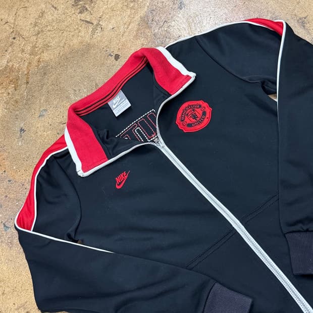 나이키 맨유 검빨 져지 트랙탑