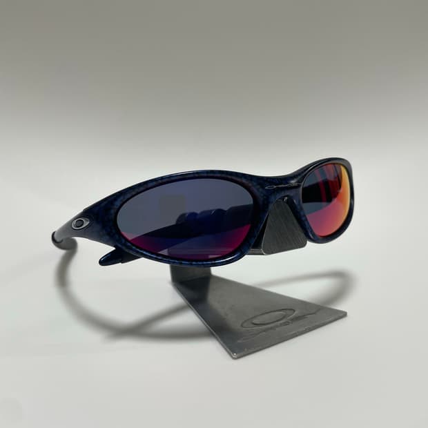 오클리 미뉴트 1.0 2세대 