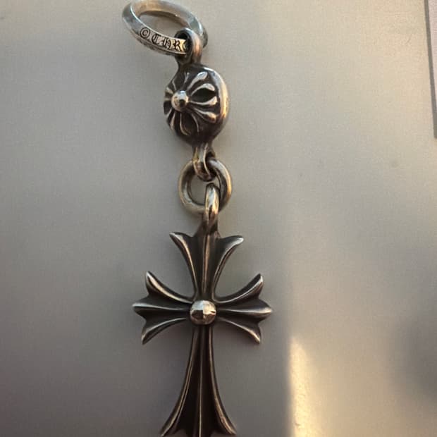 크롬하츠 원볼 타이니 크로스