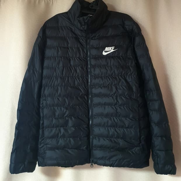 (상태최상) 나이키 경량 패딩 95-100