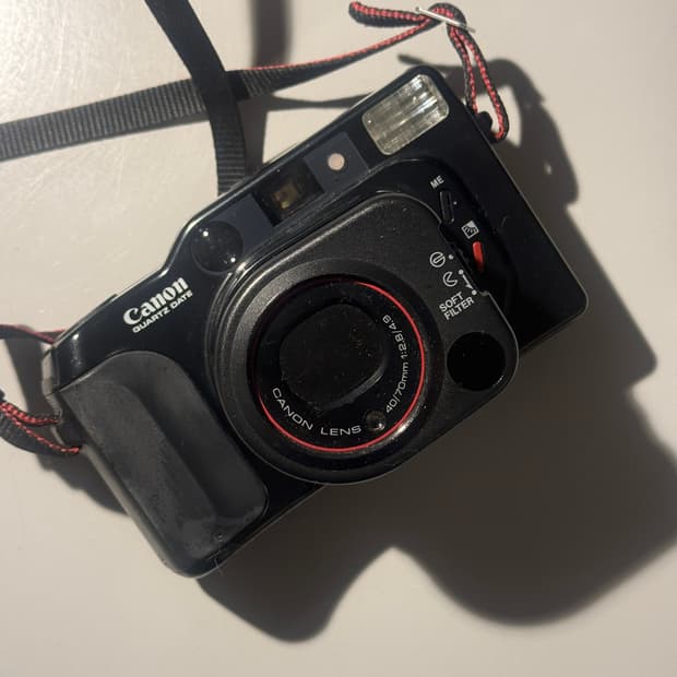 캐논 오토보이 텔레 쿼츠 데이트 필름 카메라