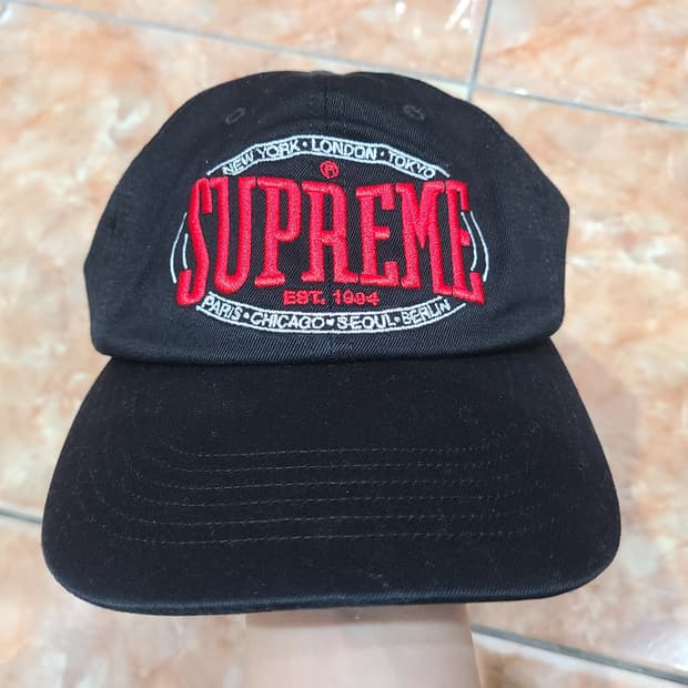슈프림 웜업 6패널 블랙 볼캡