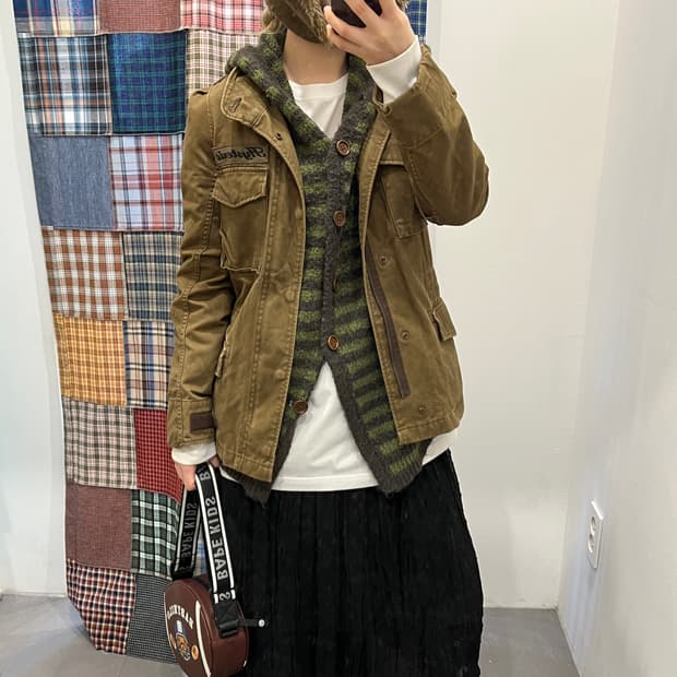 히스테릭 글래머 카키 핑크 야상