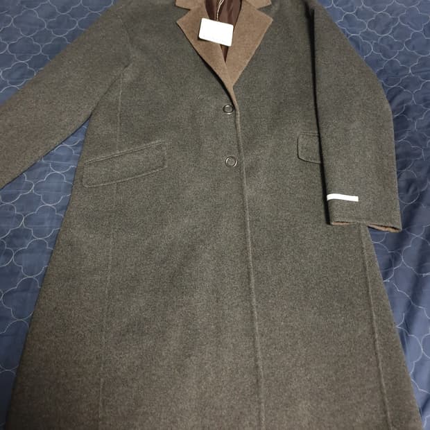 (새상품) VEUX ETRE 핸드메이드 울혼방 배색 싱글코트 (66).