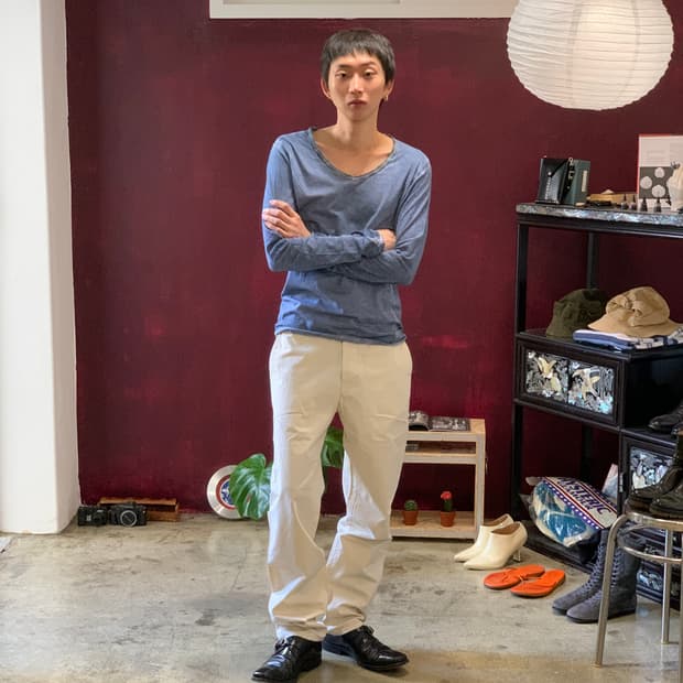 조르지오 브라토 백 레더 패치 브이넥 다잉 롱슬리브