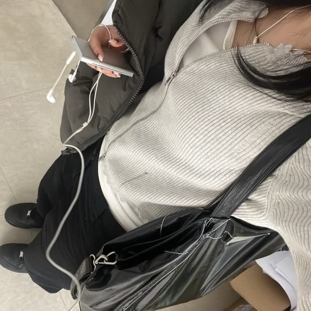 아틀리에 나인 골지 집업