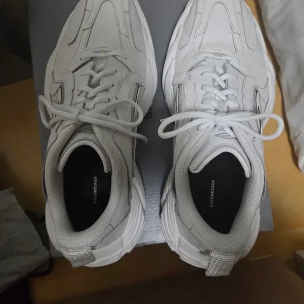 발렌시아가 먼데이