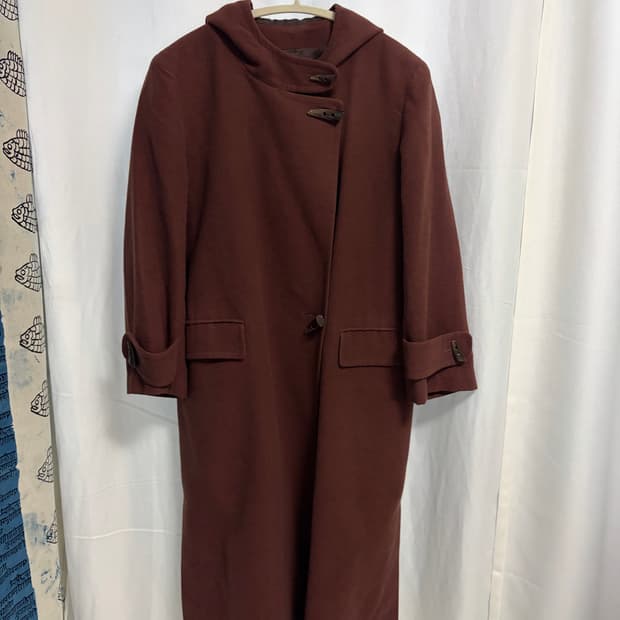 브라운 버건디 코트