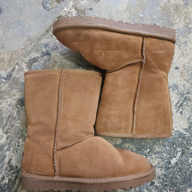 어그 브라운 클래식 쇼트 부츠 260mm
​
