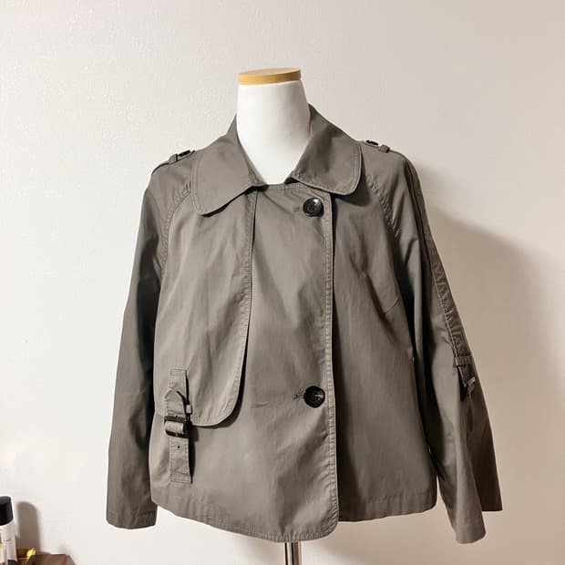 페이지플린 카키색 숏트렌치코트 면100%