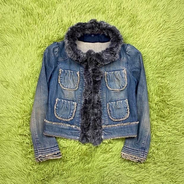 TO BE CHIC 렉서스 래빗 퍼 트리밍 컷 오프 데님 자켓