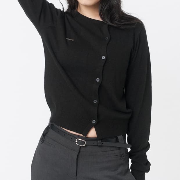 미세키서울 언발란스 니트 가디건 블랙