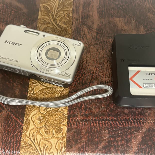 희귀!) 소니 사이버샷 Sony CyberShot DSC W710 작례O