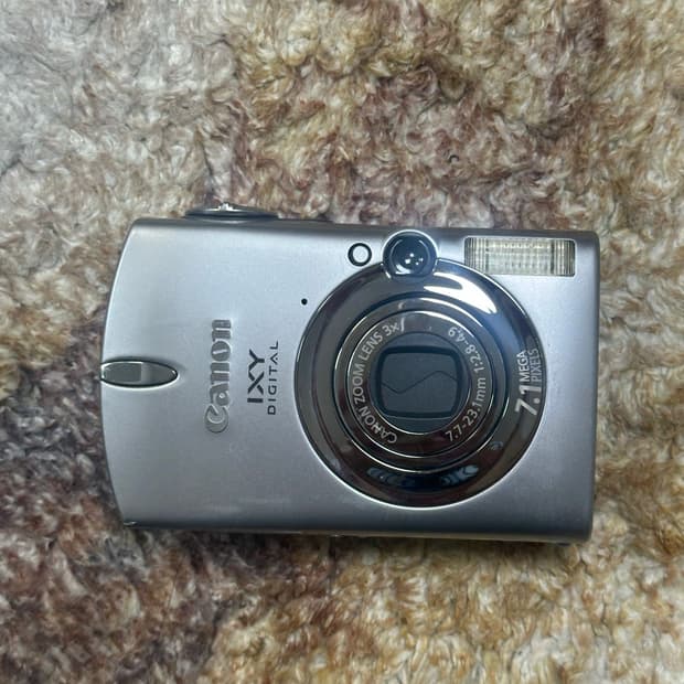 캐논 익시 700 (ixus 익서스 750)