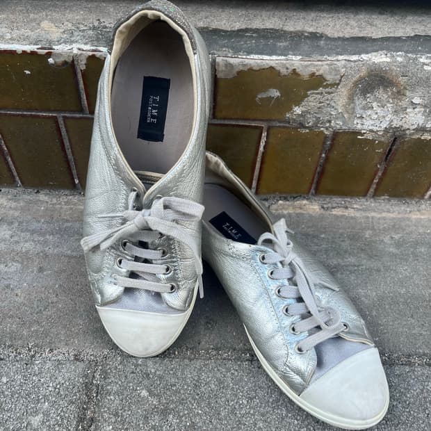 Time 실버 스니커즈 250