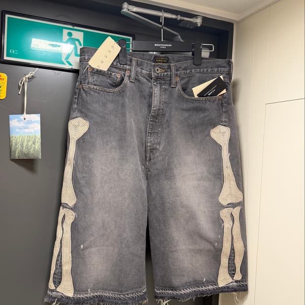 캐피탈 14oz 본 쇼츠 흑청 36
