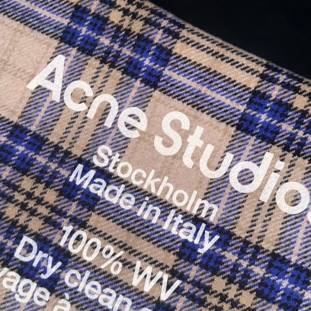 아크네 스튜디오 캐시어 체크 머플러 블루 베이지