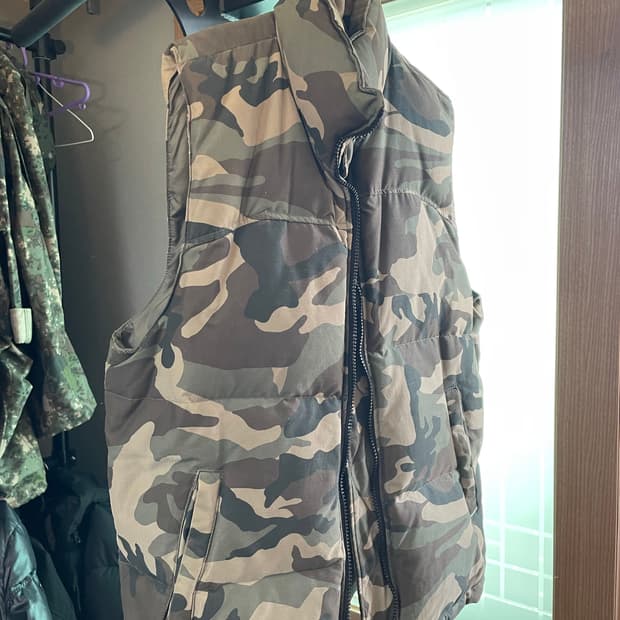 킹스툴 카모 베스트 L