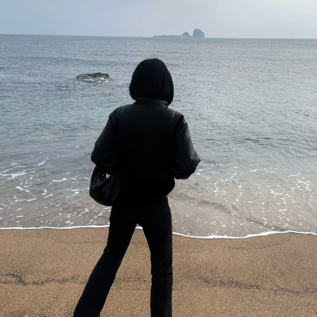 보헤미안 서울 흑청 부츠컷 데님 팬츠