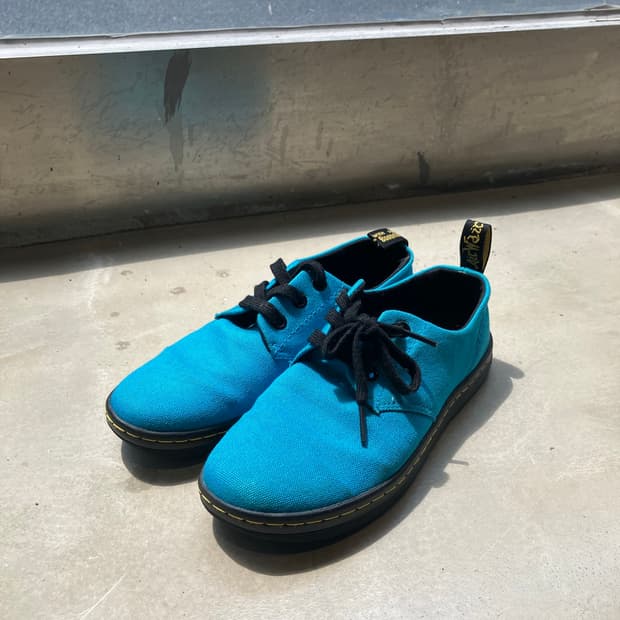 230) Dr. Martens 올드게이트 스니커즈