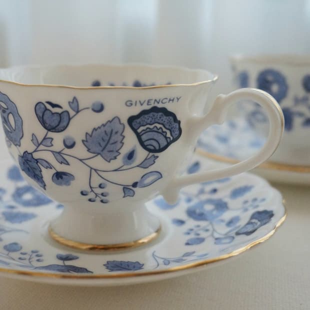 지방시 블루 플라워 찻잔 세트