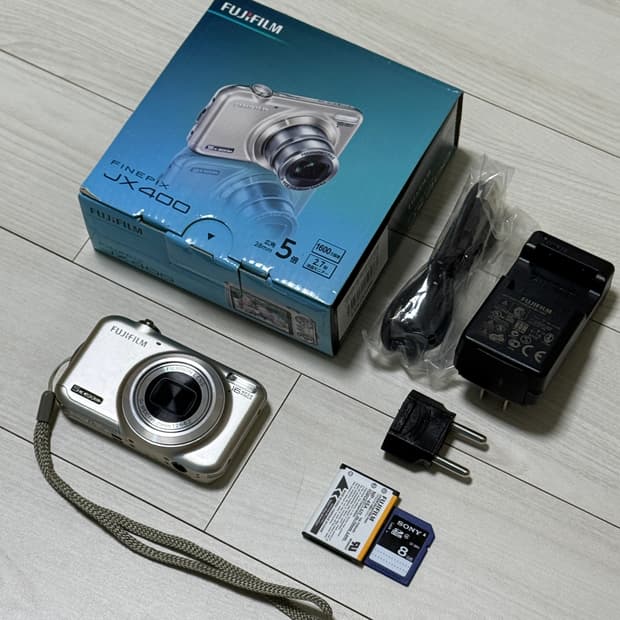후지필름 파인픽스 jx400 빈티지 디카 디지털카메라 골드실버