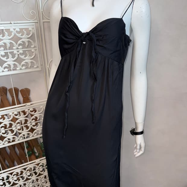 Theory black satin ribbon mini ops