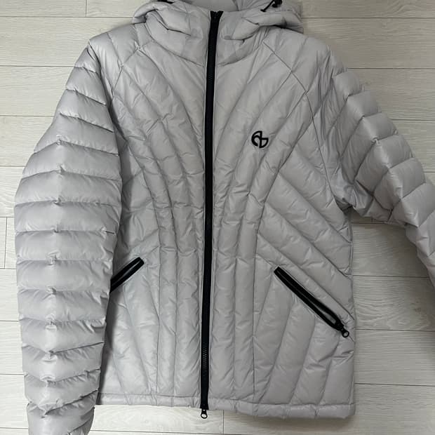 노매뉴얼 경량패딩 s