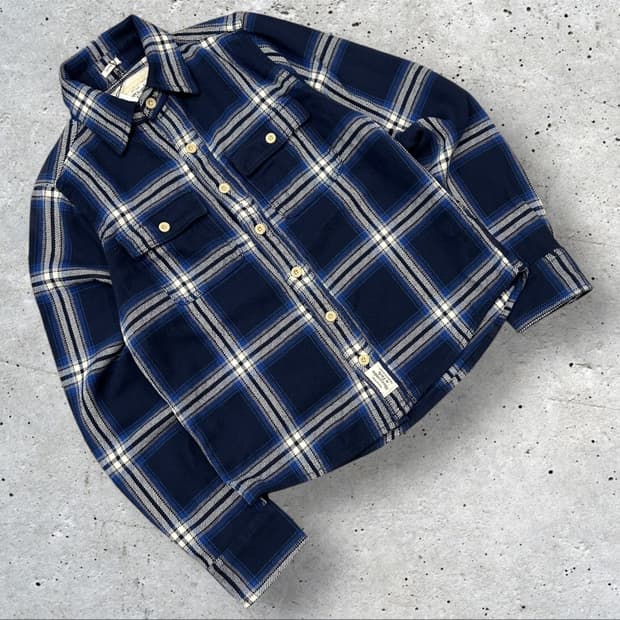 [L] 아베크롬비 네이비 체크 셔츠 새상품