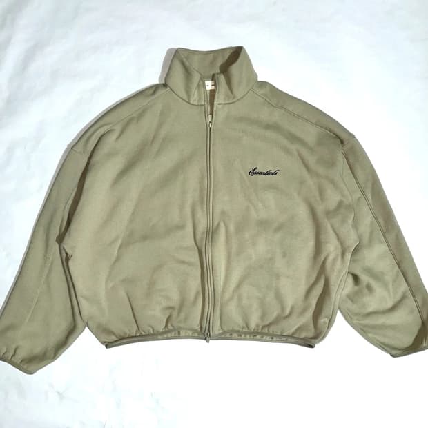 에센셜 애비 스톤 컬러 모던 핏 플리스 트랙 재킷