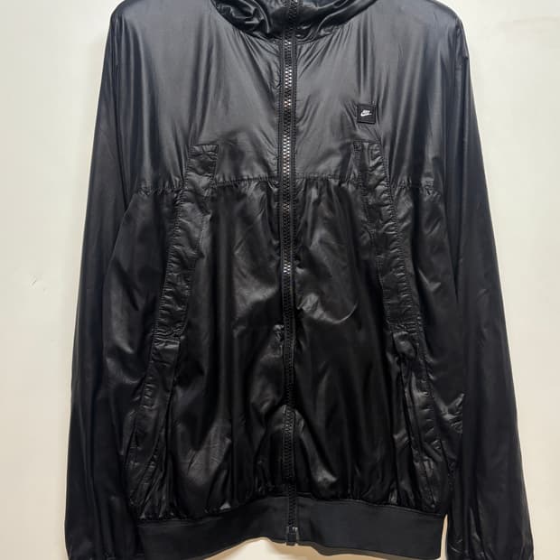 나이키 블랙 후드 바람막이 점퍼