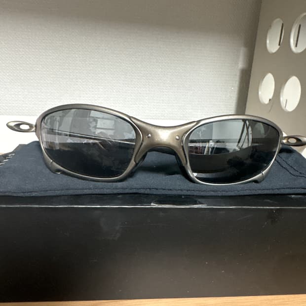 오클리 줄리엣 X-Metal 이치로 에디션(IP005060A)