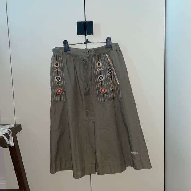 thursday island 빈티지 자수 스커트