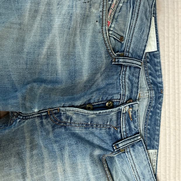 디젤 뉴펜커 부츠컷 데님