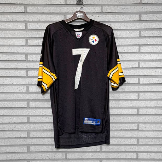NFL 풋볼 유니폼 프린팅 디테일 블랙