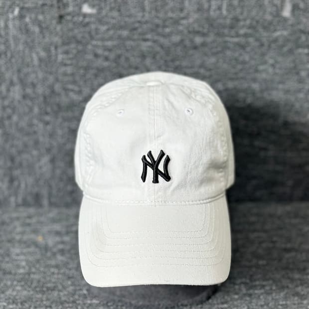 MLB 뉴욕 양키스 화이트 볼캡