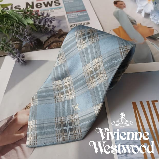 비비안웨스트우드 실크 체크 자카드 넥타이 9.1cm A등급 A19147
