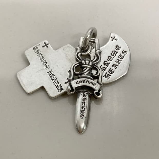 크롬하츠 3트링킷 펜던트 참 대거 목걸이