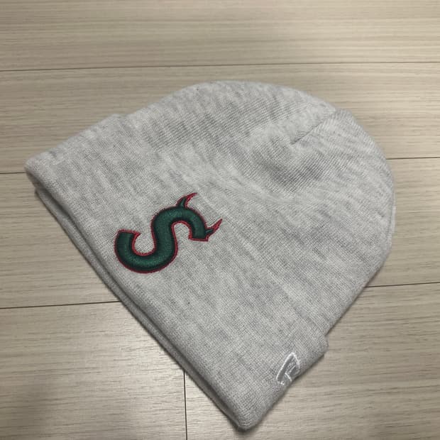 슈프림 비니