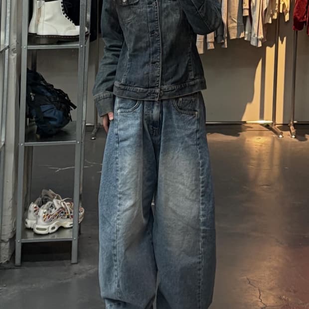 시그니처 브라운퍼 워시드 데님 트러커 자켓 A3196