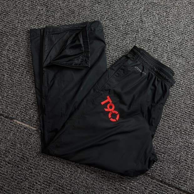 나이키 스톰핏 토탈 90 우븐 스트링 와이드 트랙팬츠 1774